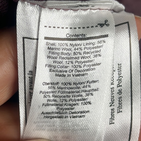 Smart wool smart loft wool burgundy puffer vest size small - Picture 10 of 16